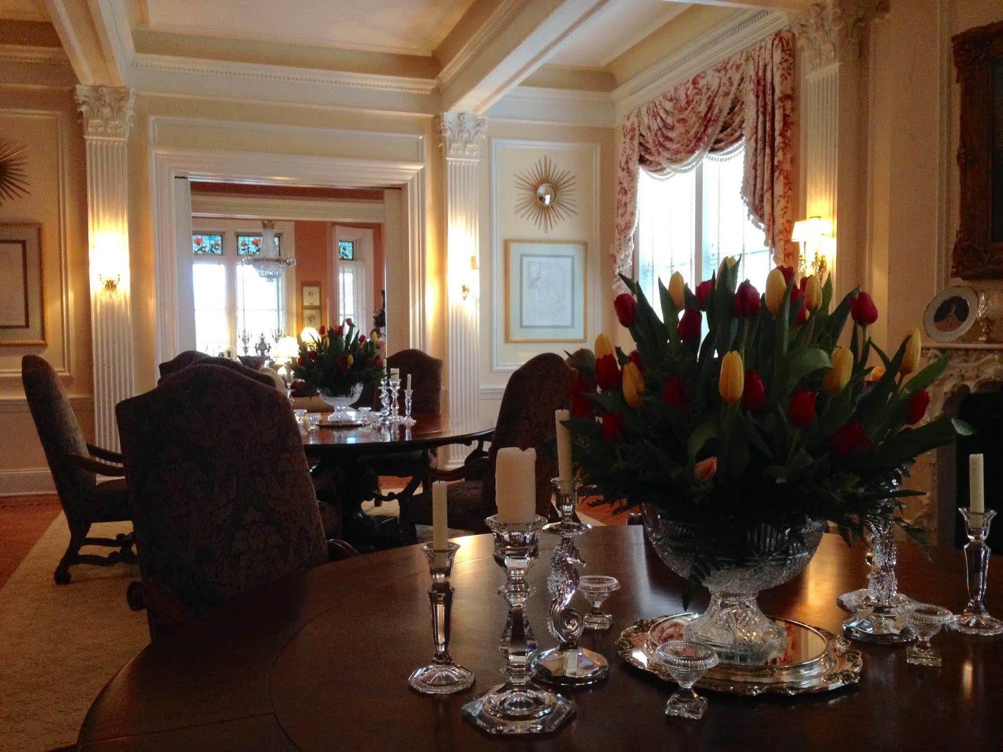 Burke Mansion Bed and Breakfast Macon Buitenkant foto